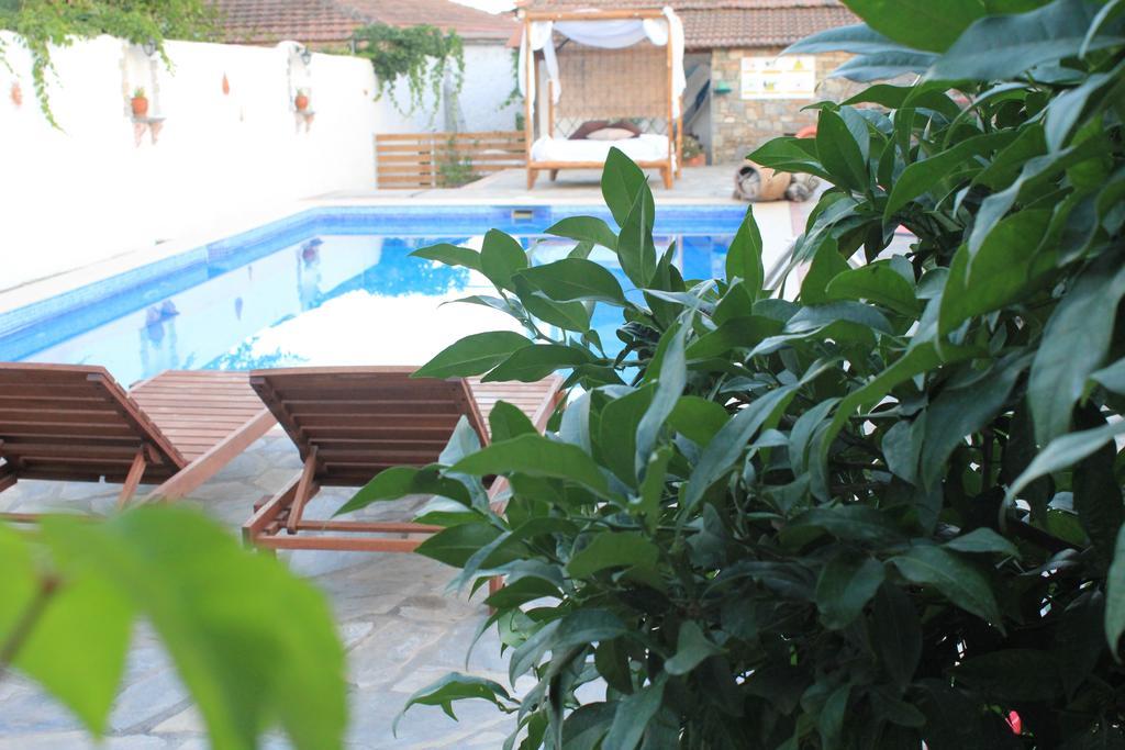 Seranides Boutique Hotel Kato Gatzea Bagian luar foto